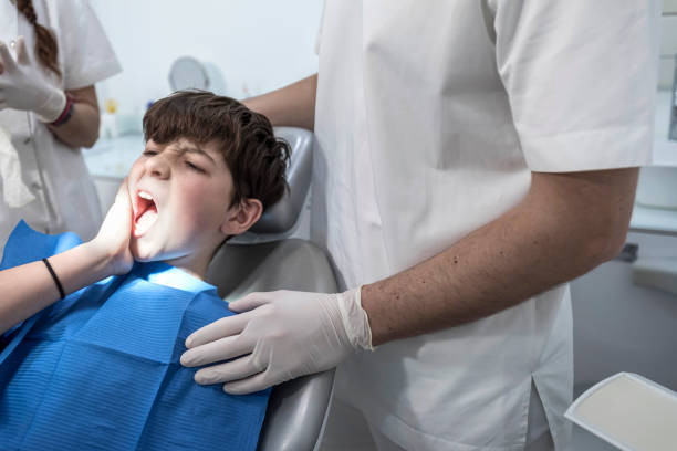 Best Emergency Treatment for Toothache in Meyers, CA